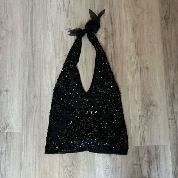 NWT Marciano by Guess black sequinned v neck tie back halter top sz L - Picture 2 of 16